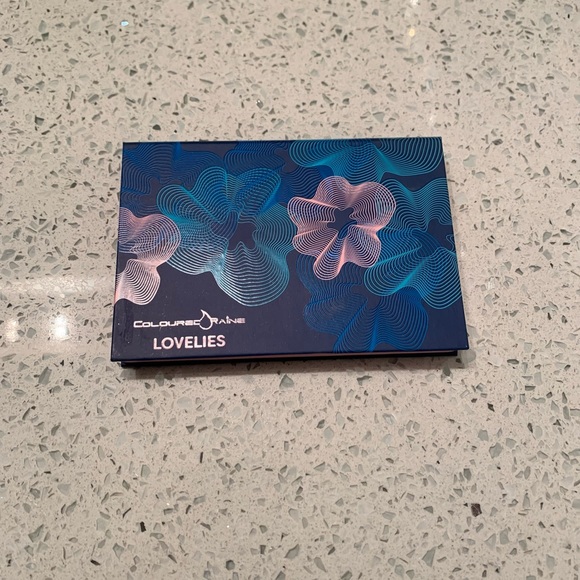 Coloured Raine Lovelies Eyeshadow Palette - Picture 3 of 3